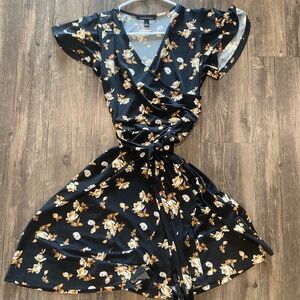 41 Hawthorn Kaylee Knit Flutter Sleeve Wrap Dress